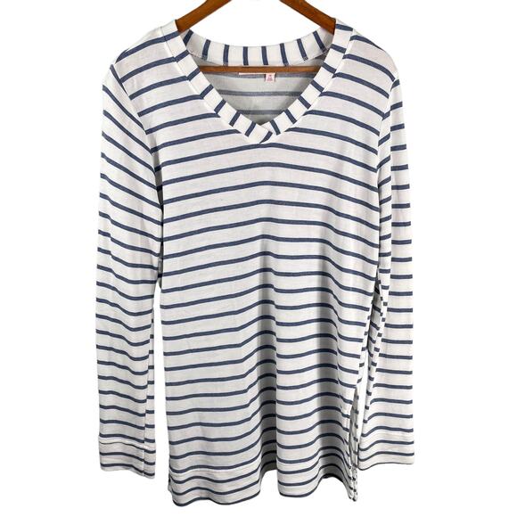 fresh produce Tops - Fresh Produce Women's White Blue Stripe Long Sleeve Pullover V Neck Shirt Large